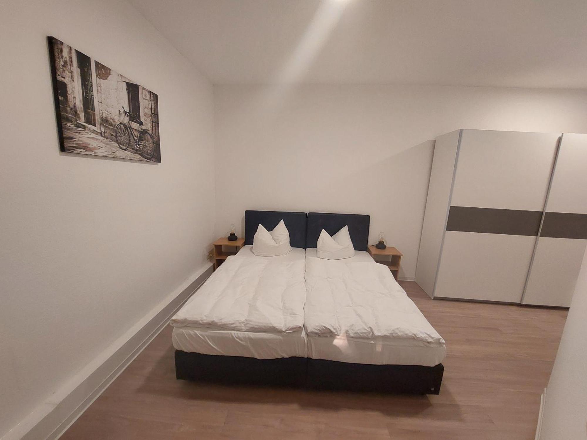 Gaestewohnung Heinrich Heine Schule Bad Dürrenberg 外观 照片